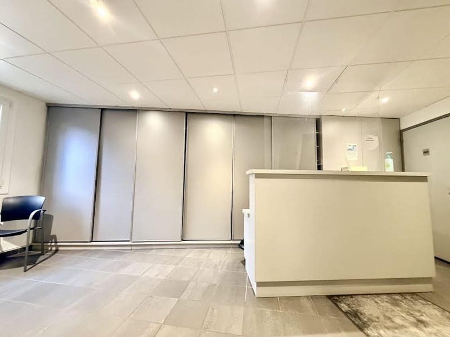 Locaux à vendre - 5 pièces - 94m2 - Amiens (80000)