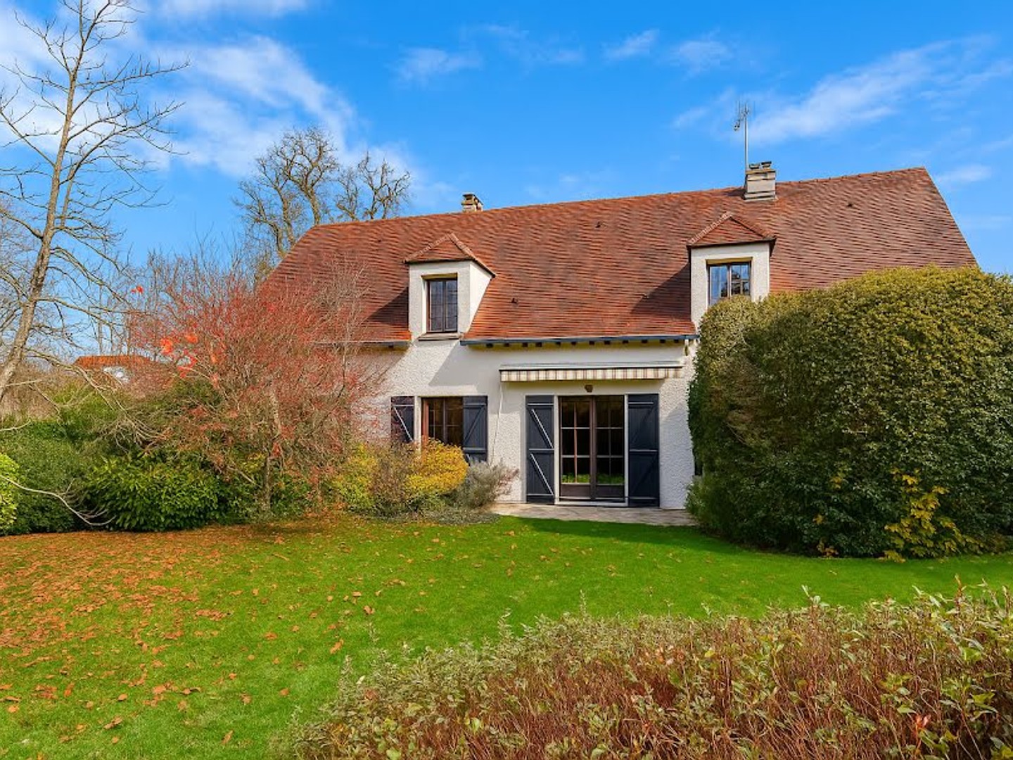 Maison 8 pièces 198 m²