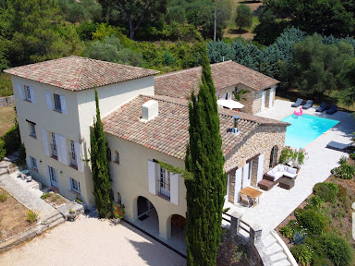 Bastide 9 pièces 345 m²