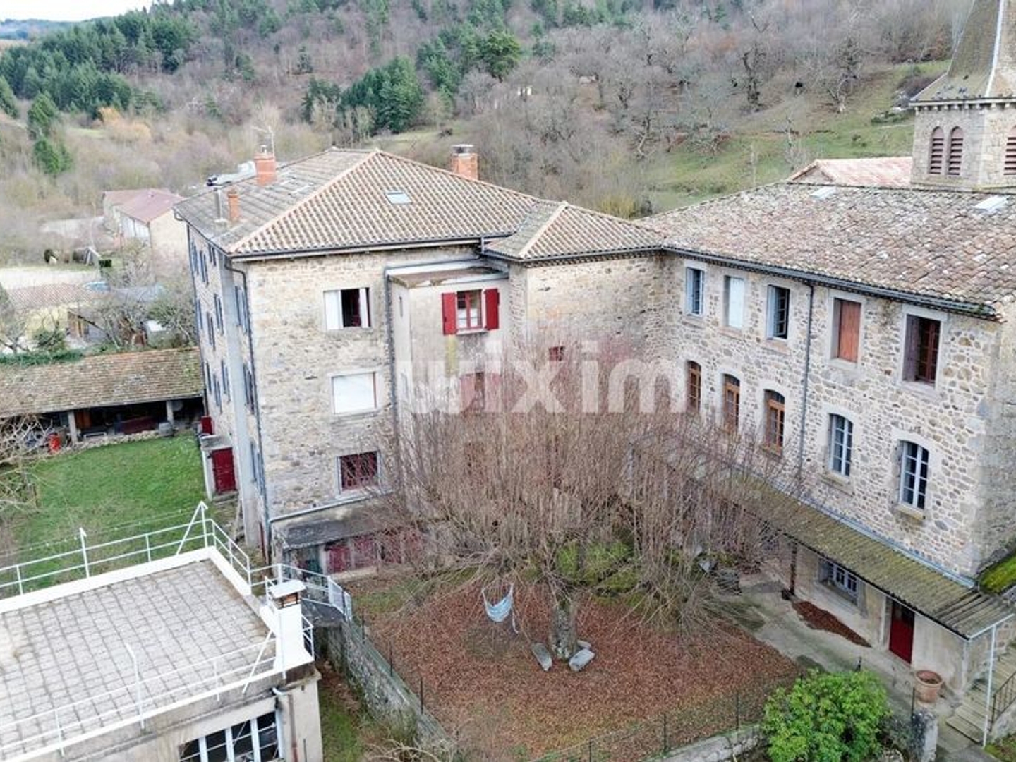 Immeuble à vendre - 1490m2 - Lamastre (07270)