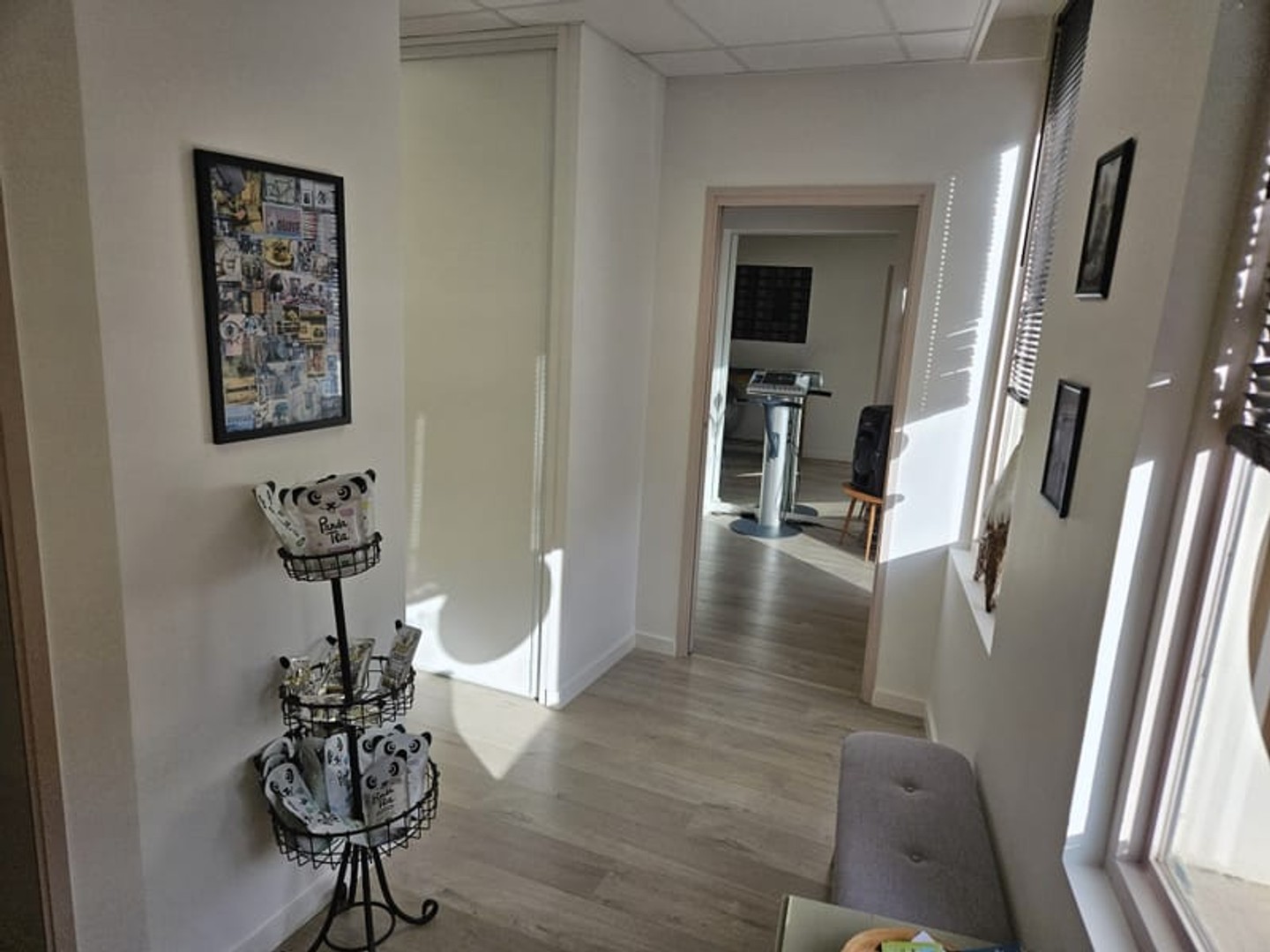 Magasin à vendre - 2 pièces - 60m2 - Saintes (17100)