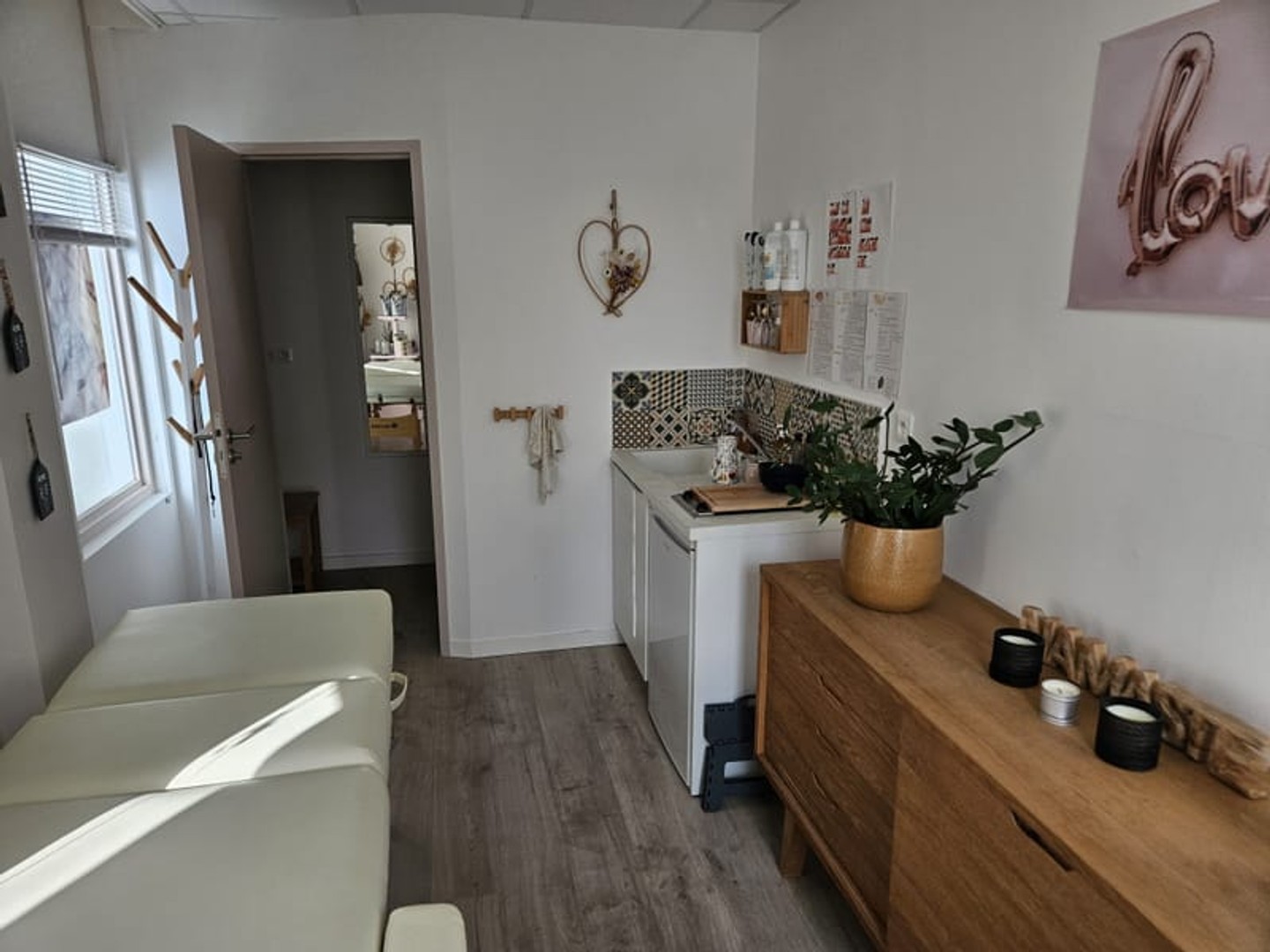 Magasin à vendre - 2 pièces - 60m2 - Saintes (17100)