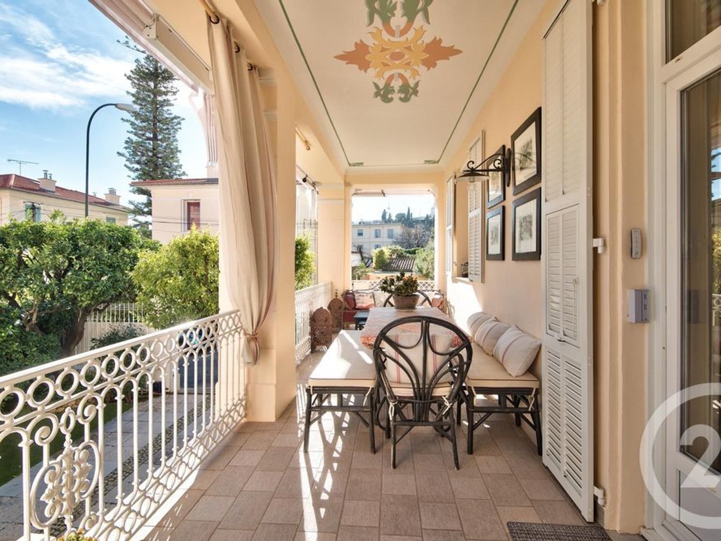 Appartement à vendre - 6 pièces - 164m2 - Beaulieu-Sur-Mer (06310)