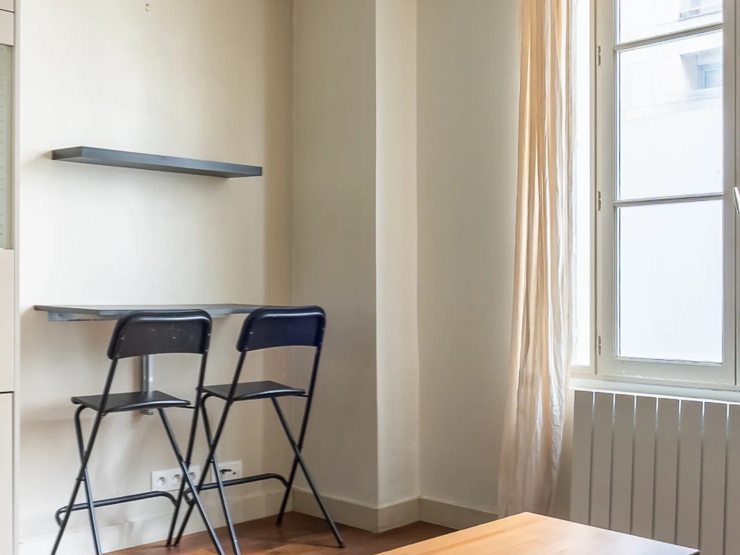 Appartement à vendre - 3 pièces - 28m2 - Paris 18e (75018)