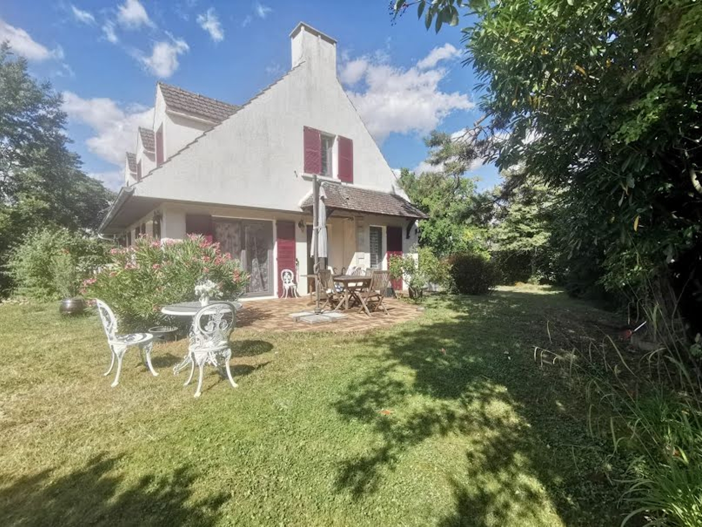 Maison à vendre - 7 pièces - 170m2 - Chantilly (60500)