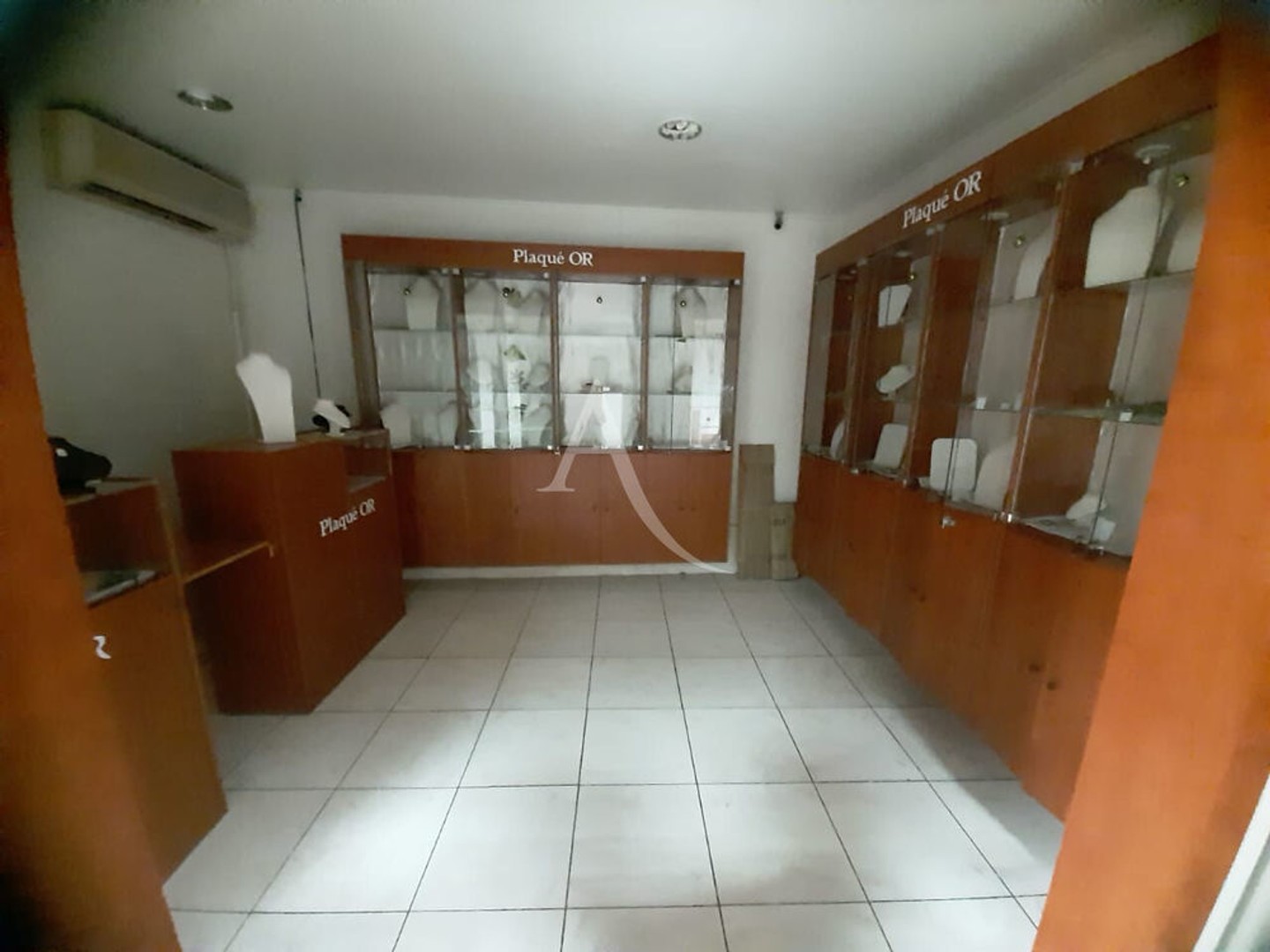 Locaux à vendre - Fort-De-France (97234)