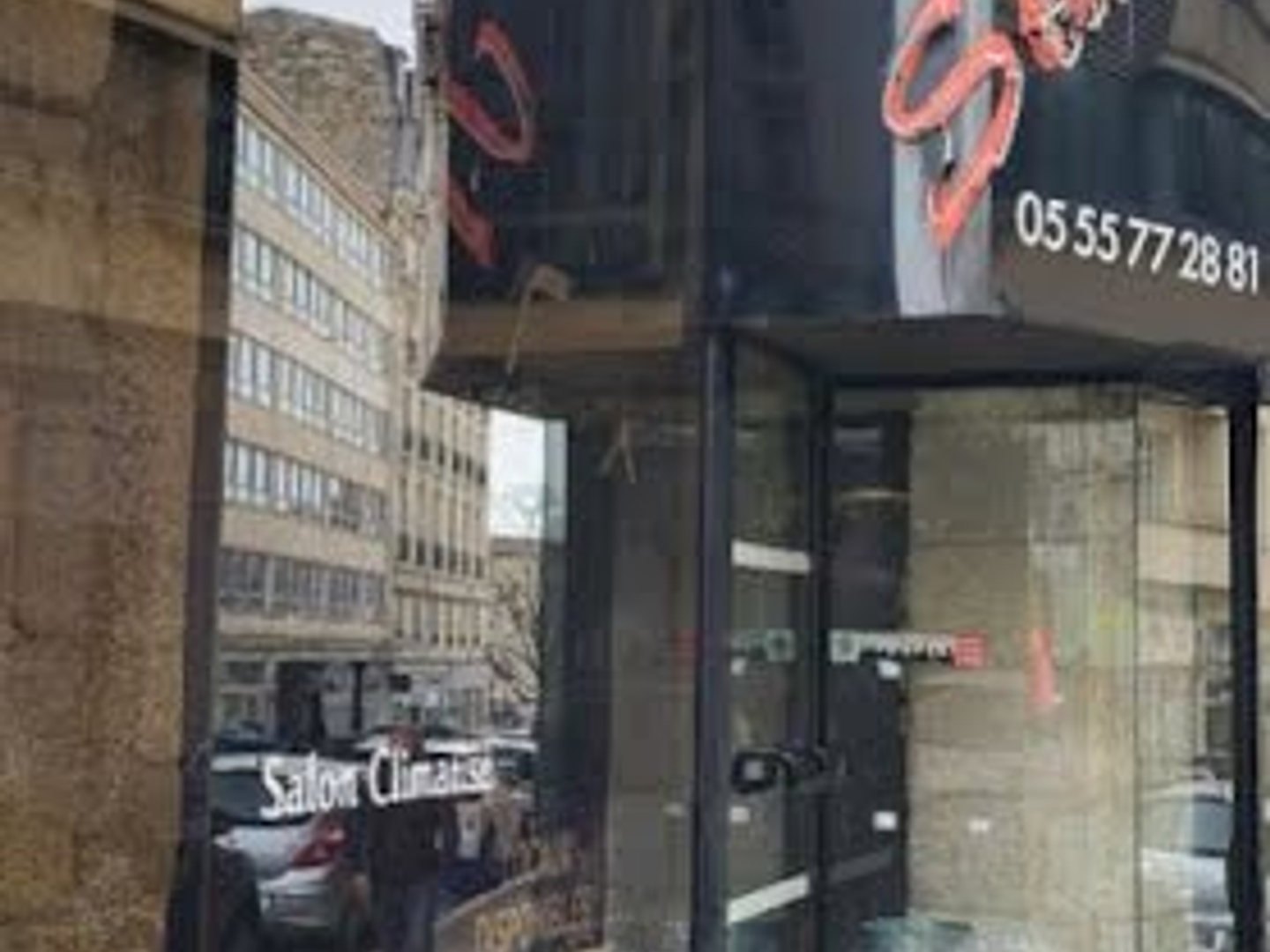 Magasin à vendre - 2 pièces - 61m2 - Limoges (87000)