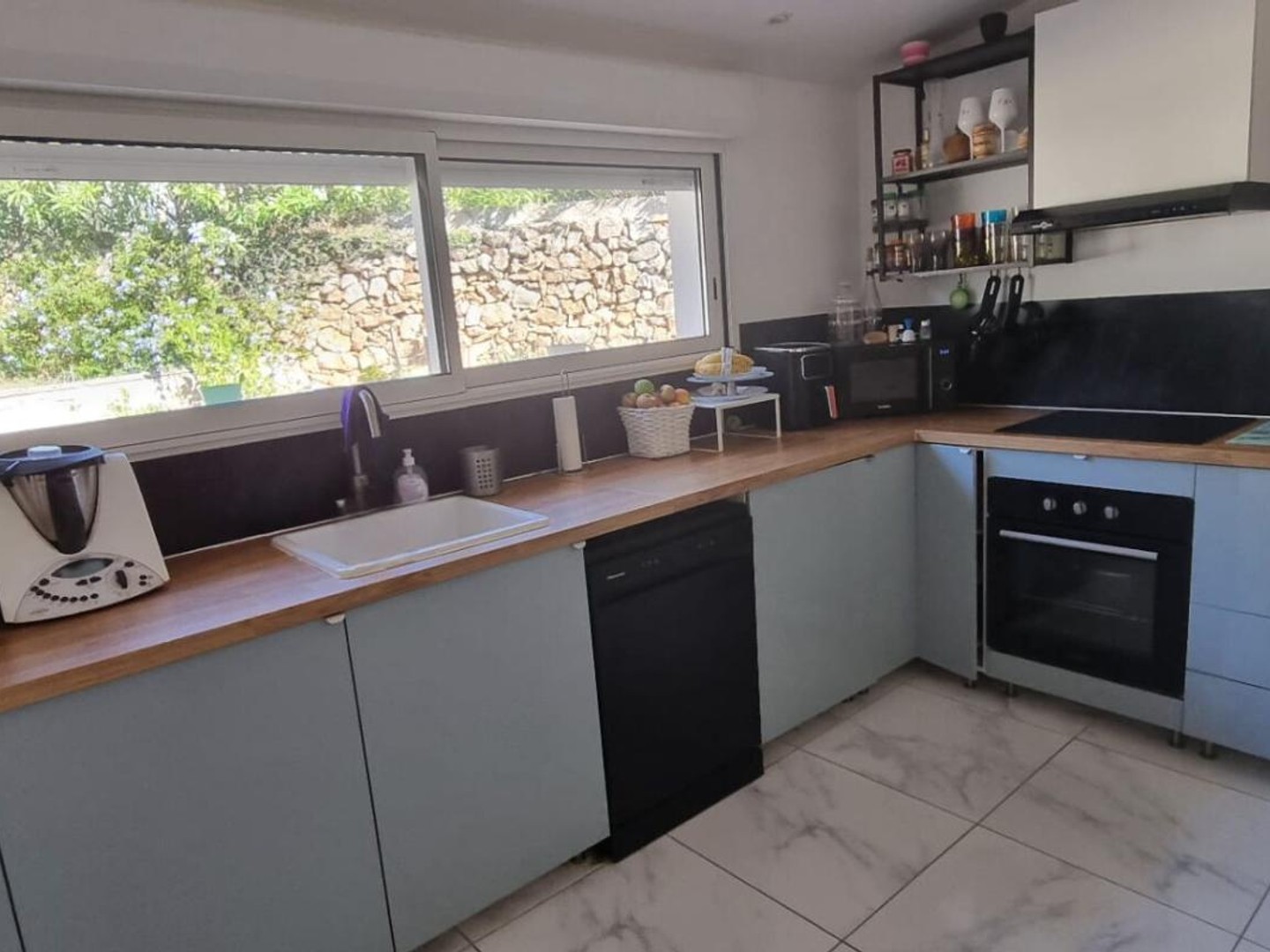 Immeuble à vendre - 11 pièces - 220m2 - Bandol (83150)