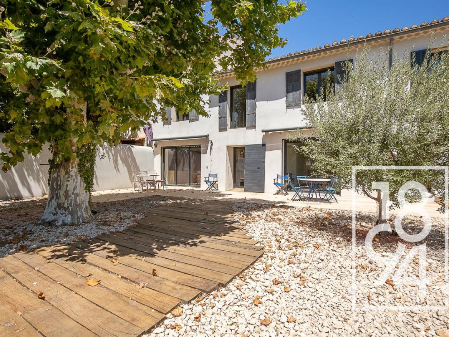 Maison à vendre - 6 pièces - 171m2 - Marseille 13e (13013)
