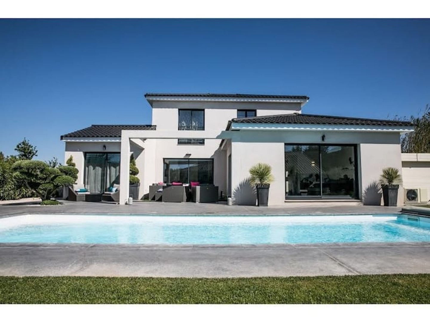 Maison neuve 5 pièces 130 m²