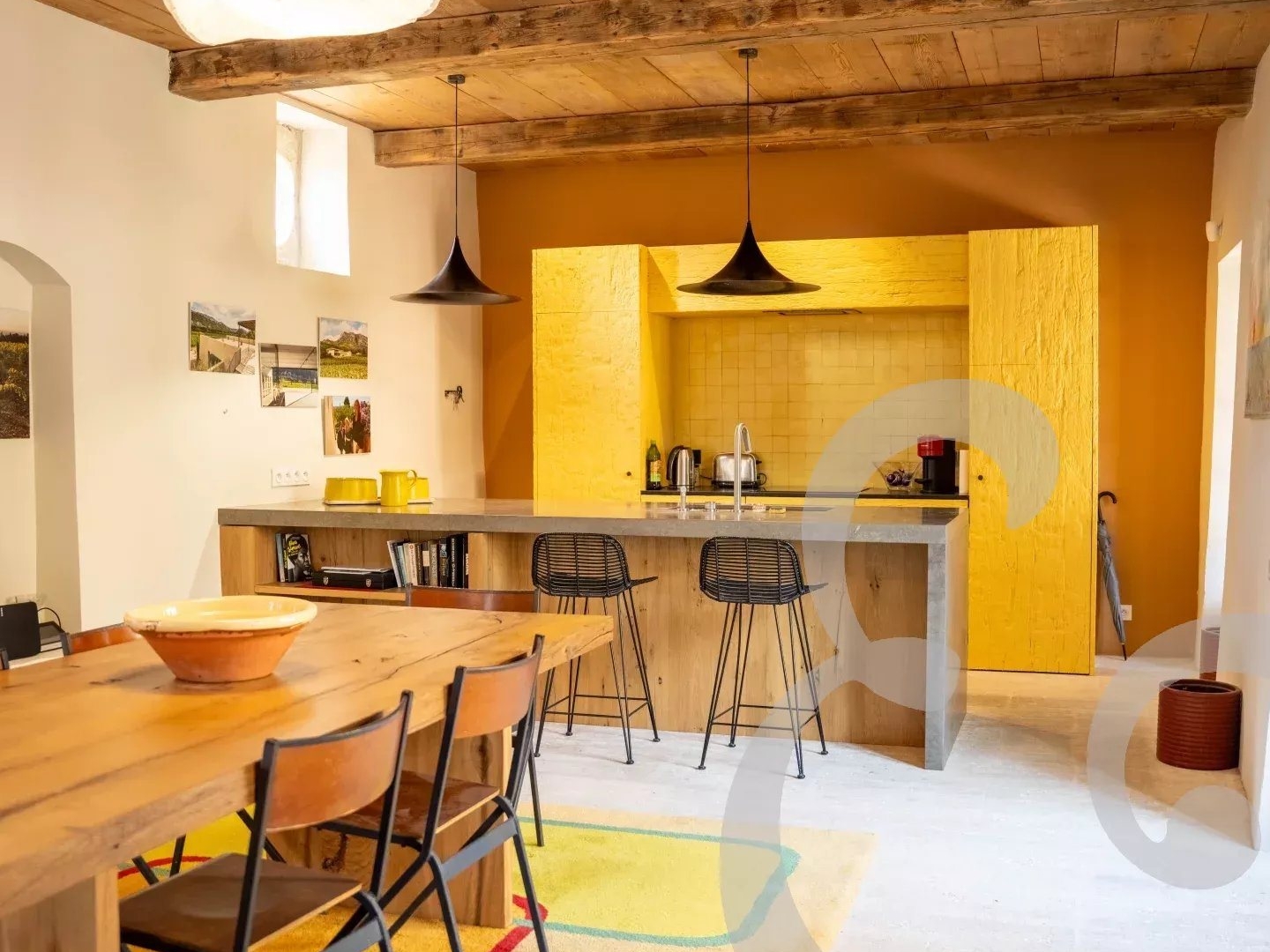 Maison à vendre - 135m2 - Eygalières (13810)