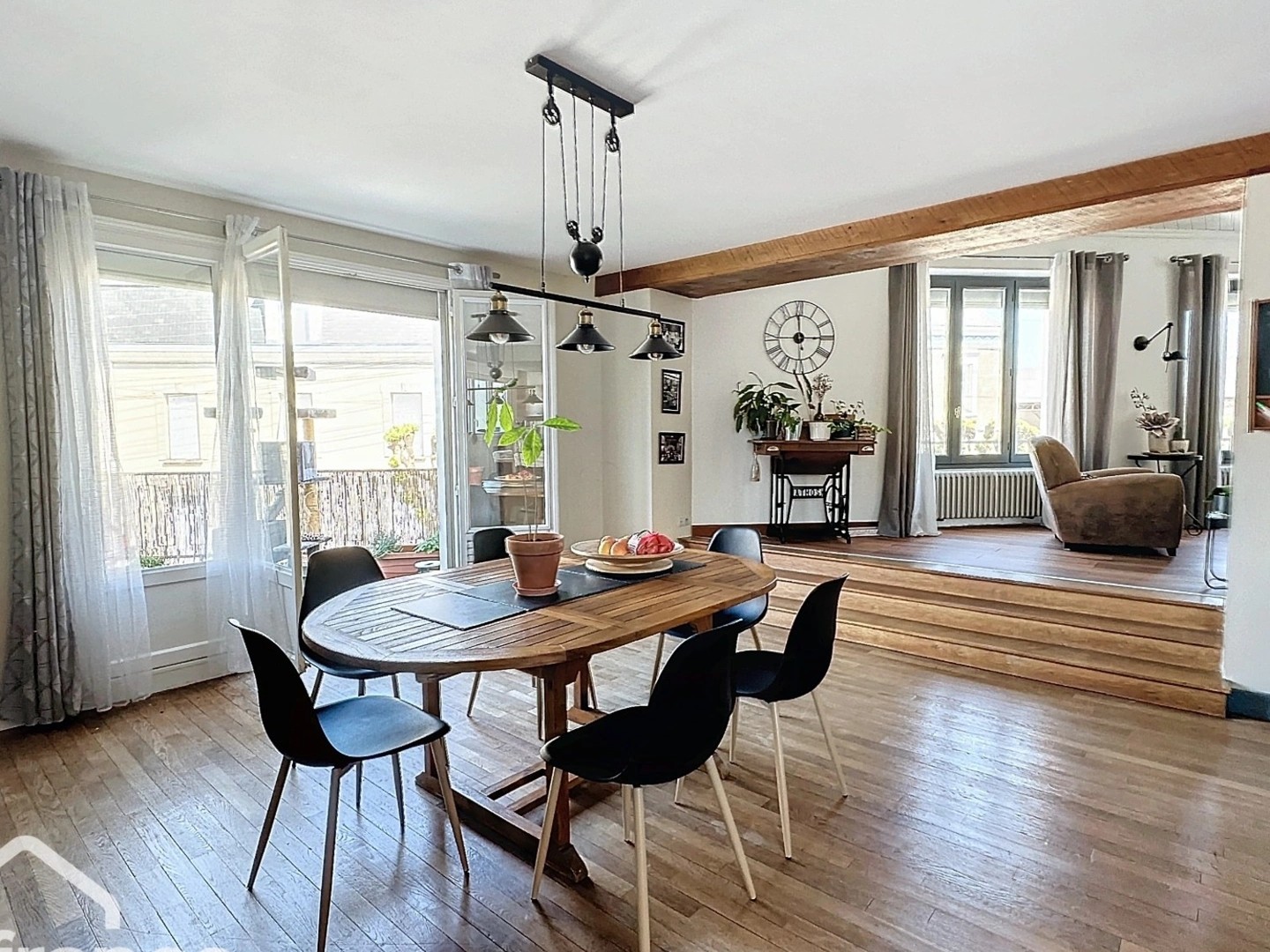 Maison à vendre - 6 pièces - 168m2 - Thouars (79100)