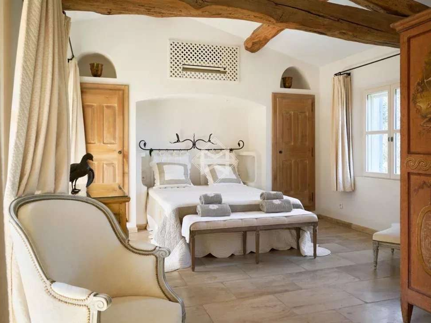 Maison 26 pièces 760 m²