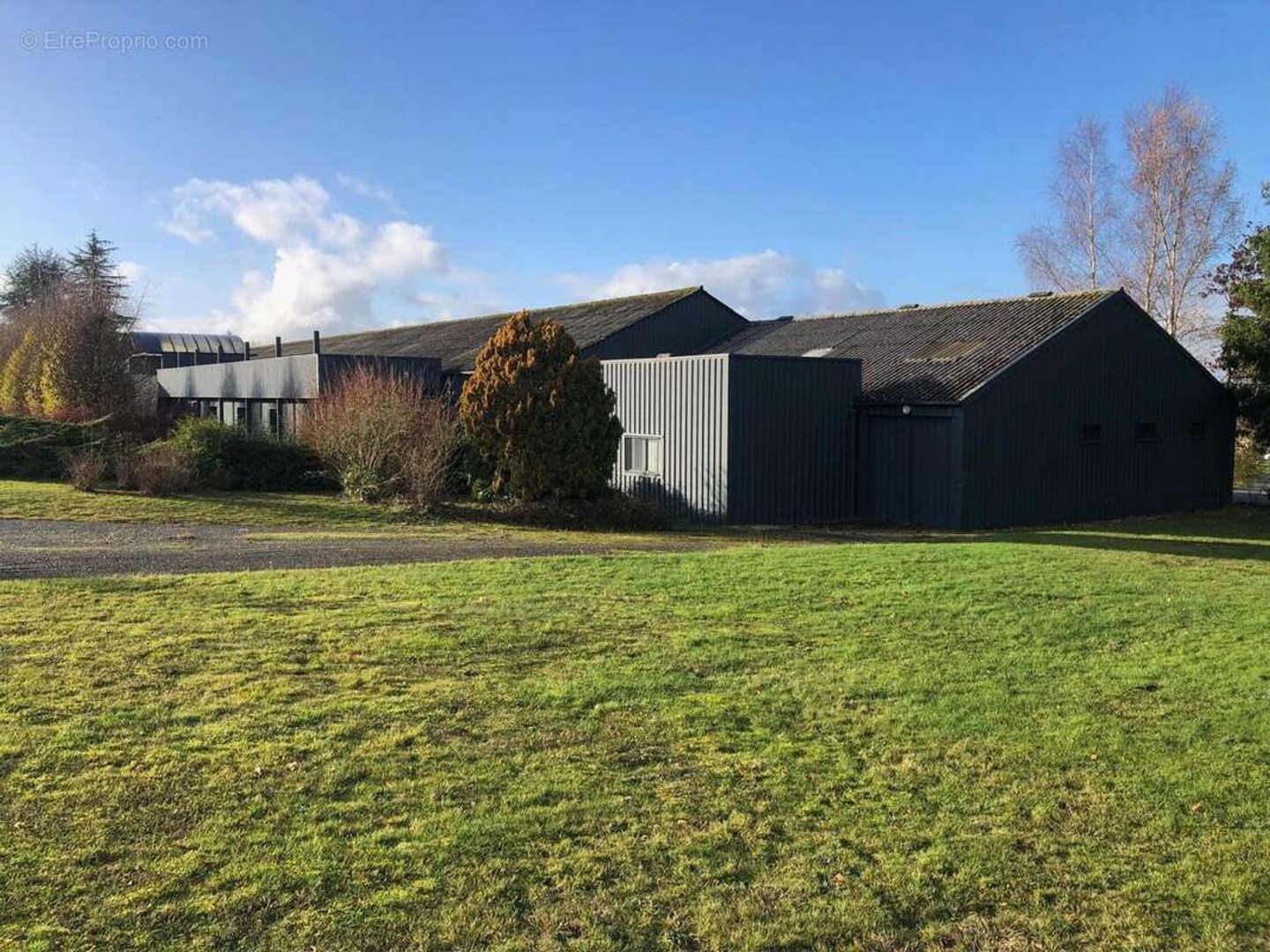 Magasin à vendre - 5 pièces - 1460m2 - Tourouvre Au Perche (61190)