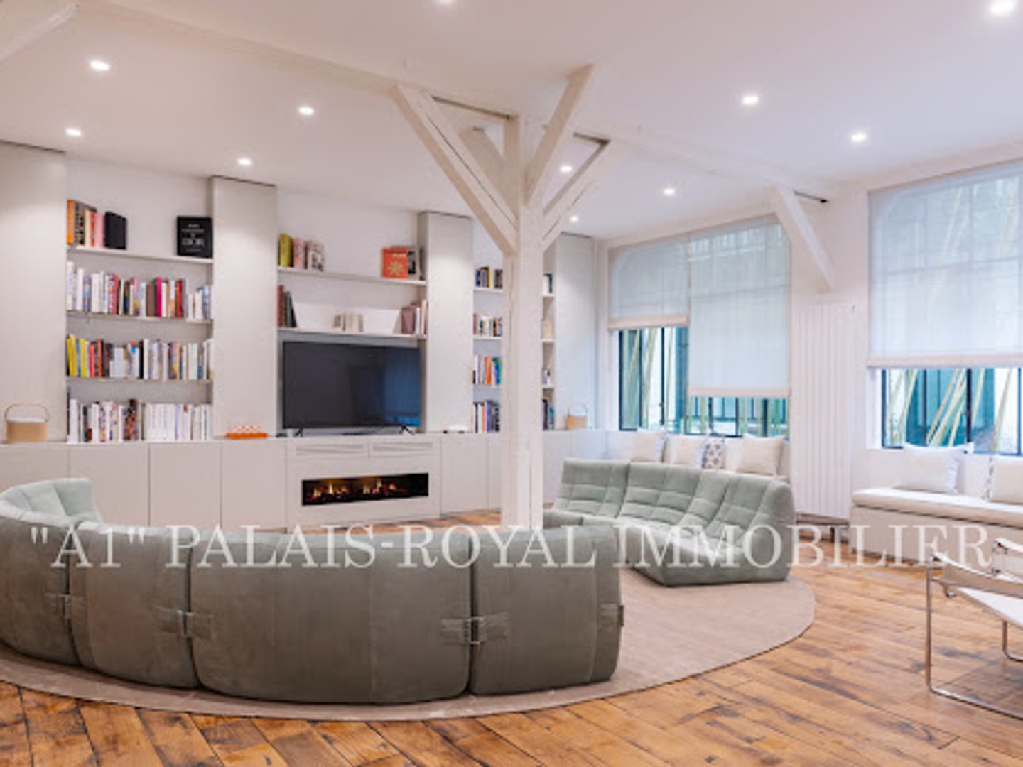 Maison à vendre - 4 pièces - 168m2 - Paris 10e (75010)
