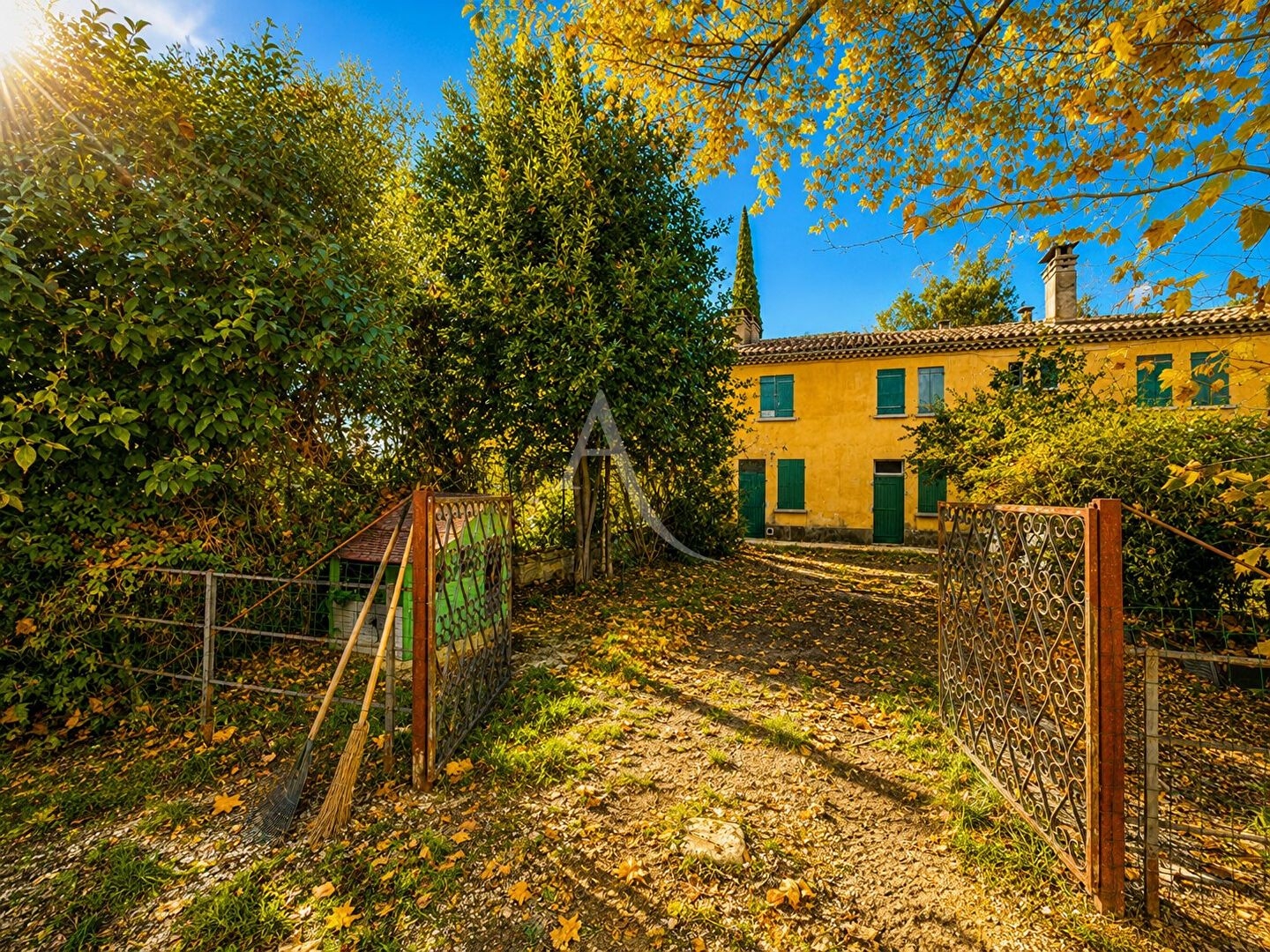 Maison à vendre - 20 pièces - 500m2 - Arles (13200)