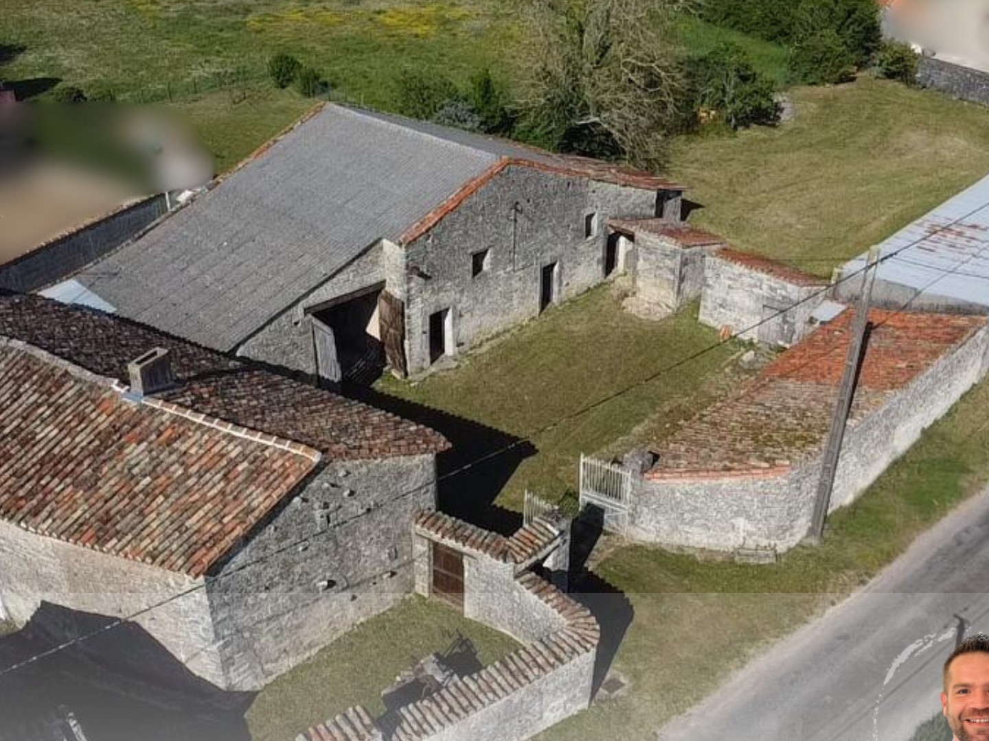 Maison à vendre - 3 pièces - 200m2 - Brie (16590)