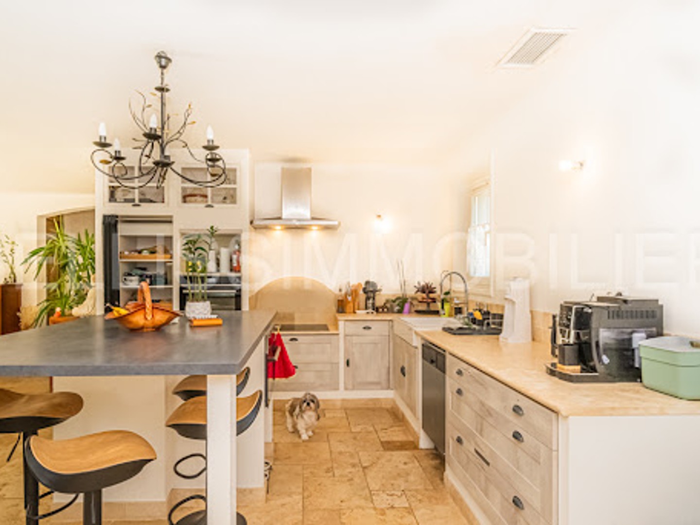 Maison à vendre - 4 pièces - 185m2 - Draguignan (83300)