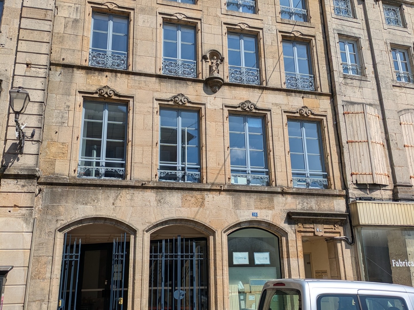 Immeuble à vendre - 379m2 - Langres (52200)
