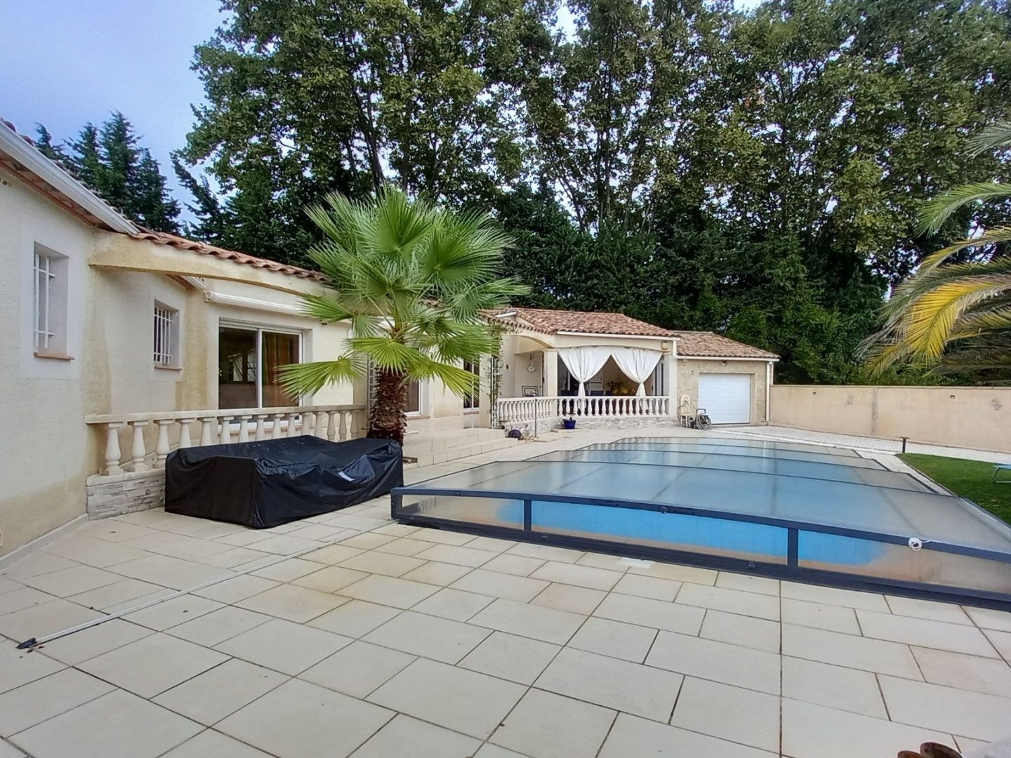 Maison à vendre - 6 pièces - 145m2 - Uzès (30700)