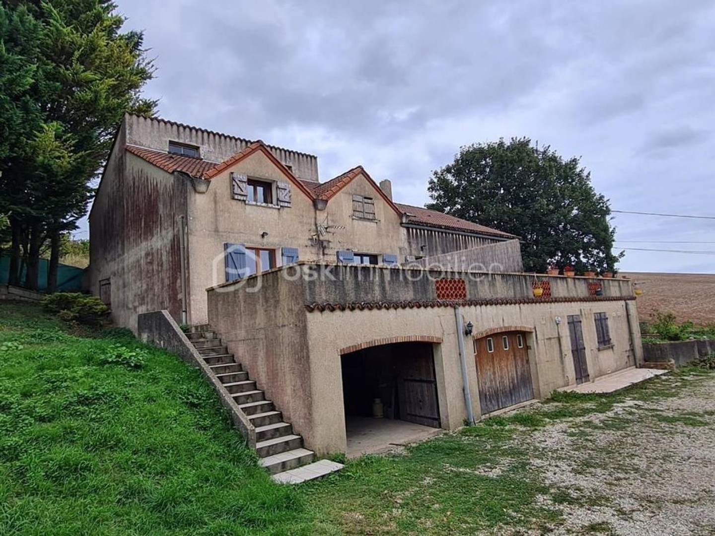 Maison à vendre - 10 pièces - 214m2 - Champlost (89210)