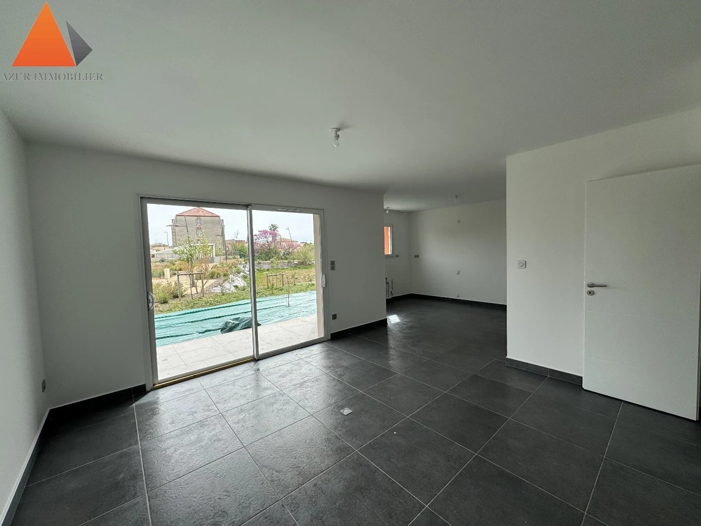Maison à vendre - 4 pièces - 90m2 - Vias (34450)