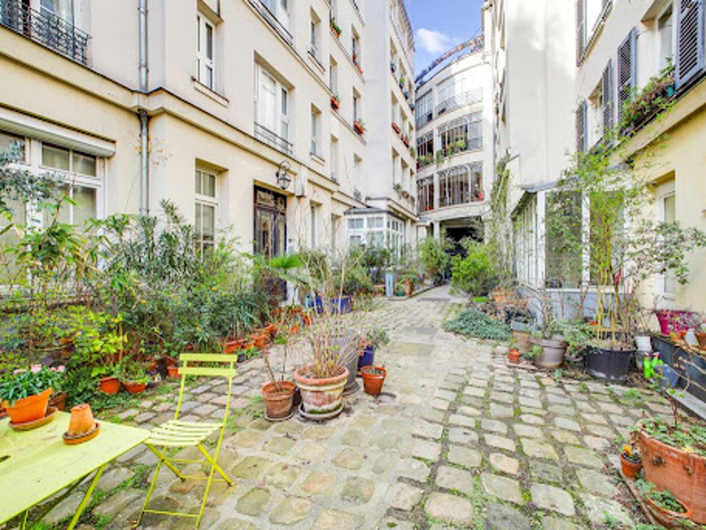 Appartement à vendre - 5 pièces - 132m2 - Paris 10e (75010)