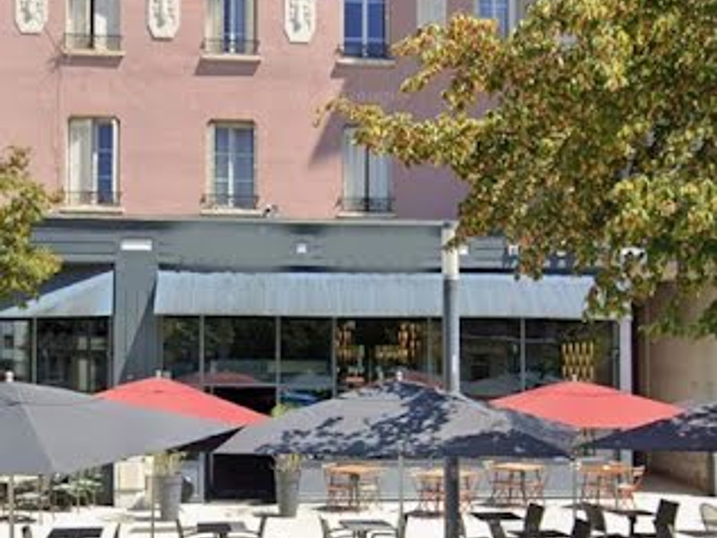 Commerce 10 pièces 856 m²