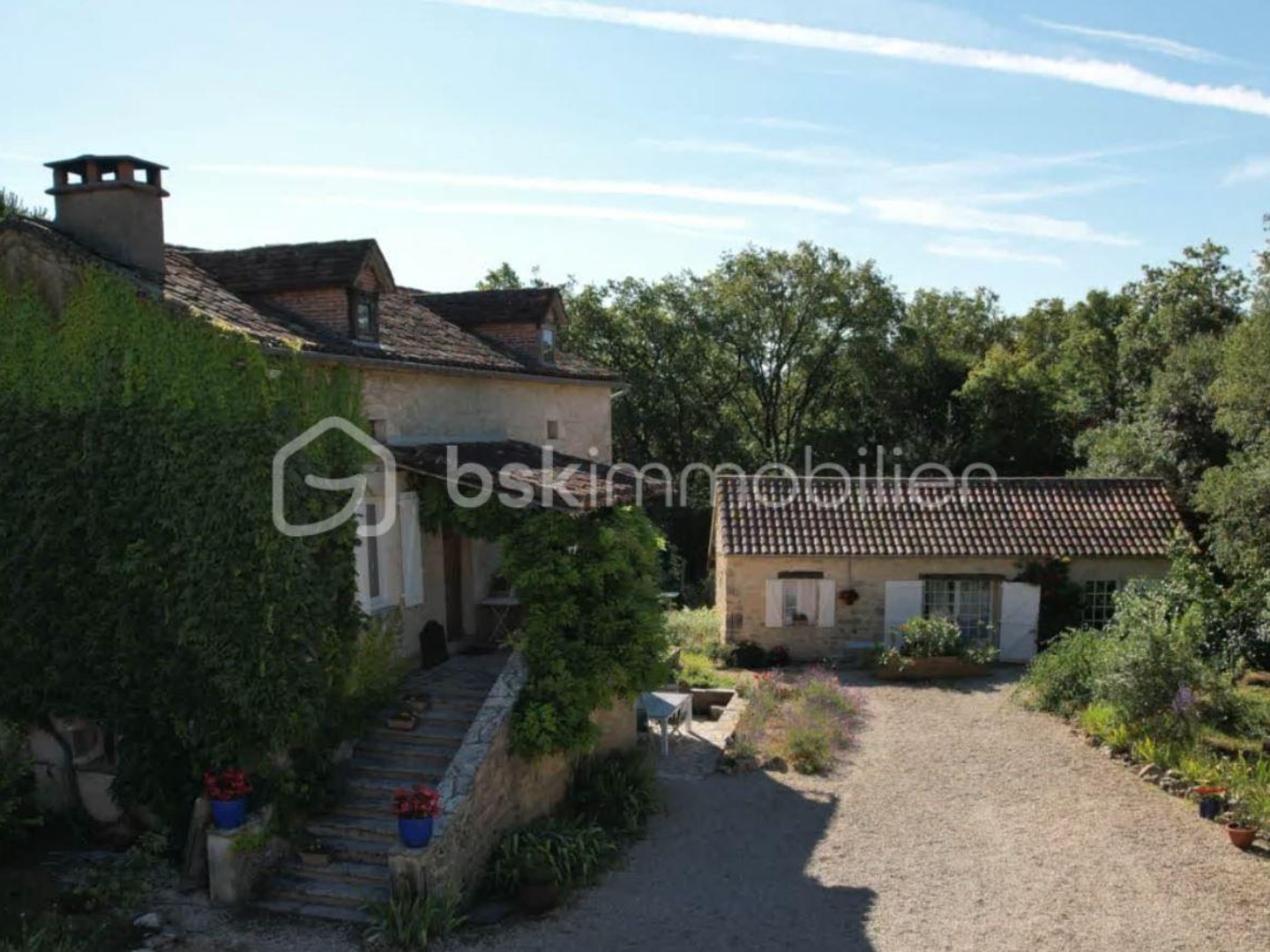 Maison à vendre - 15 pièces - 374m2 - Berganty (46090)