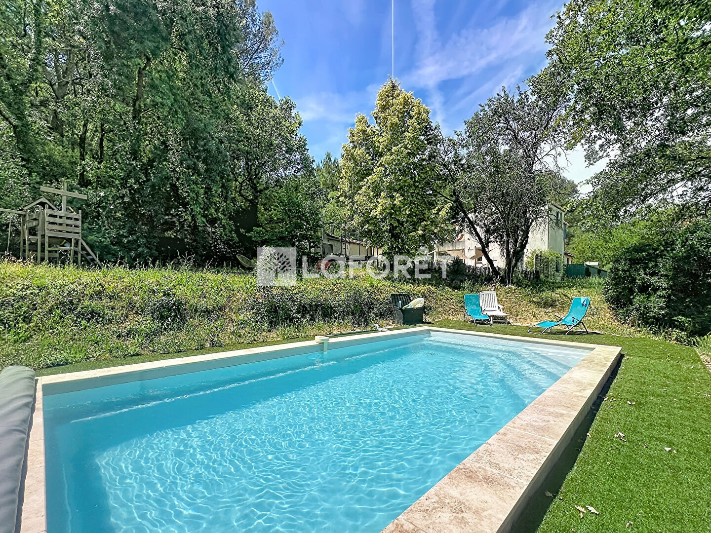 Maison à vendre - 7 pièces - 180m2 - Auriol (13390)