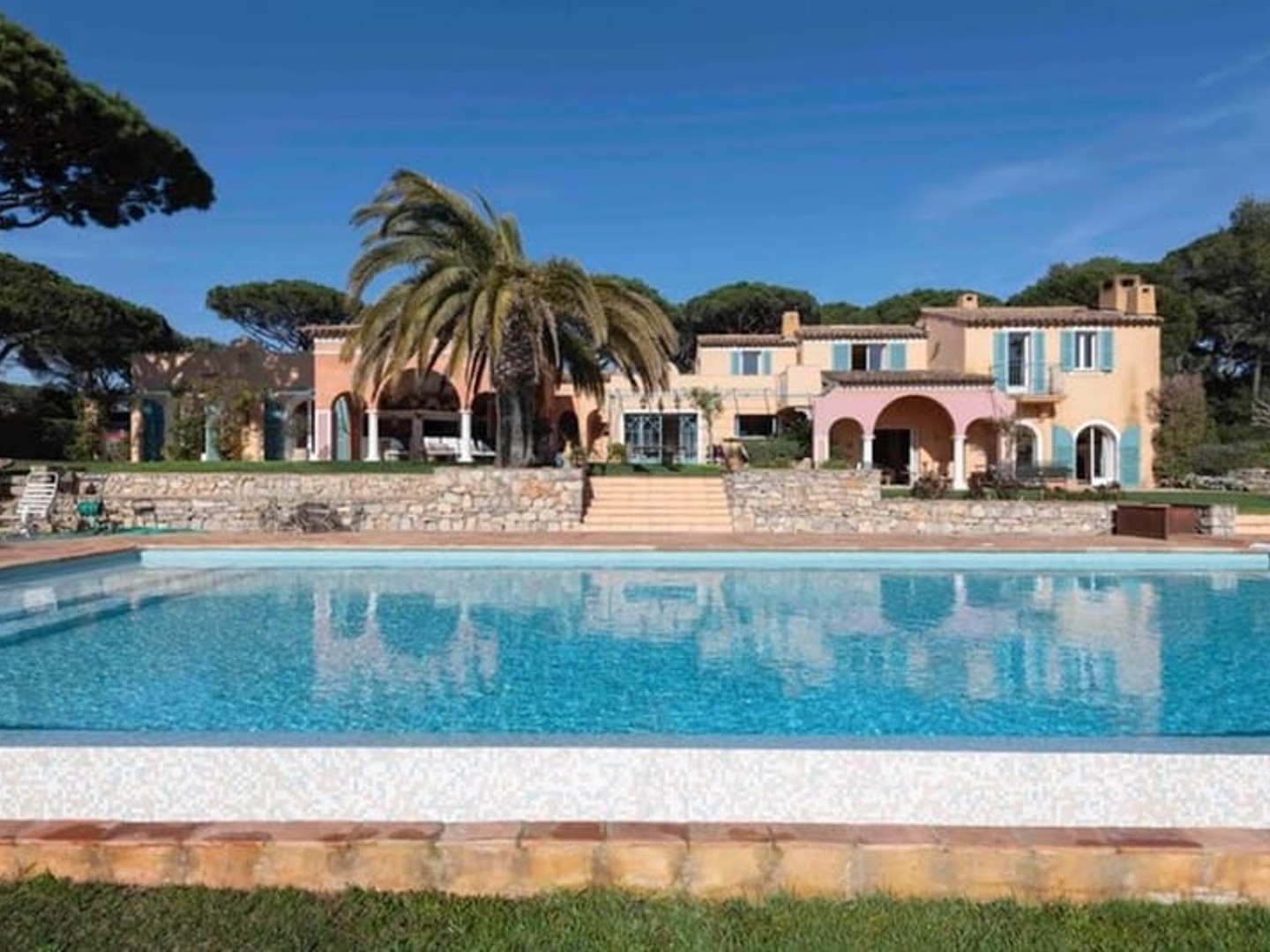 Viager 8 pièces 520 m²