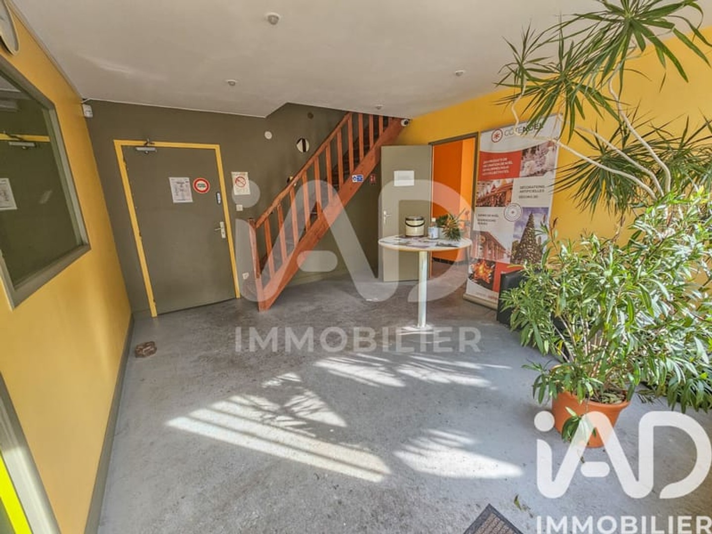 Magasin à vendre - 2500m2 - Varennes-Changy (45290)