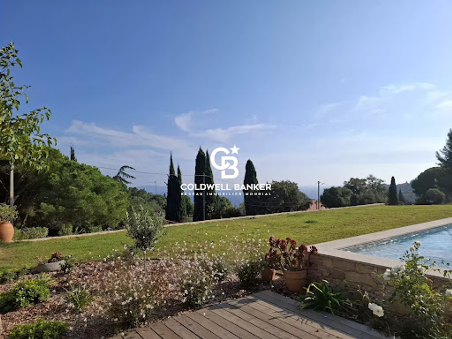 Villa 6 pièces 260 m²