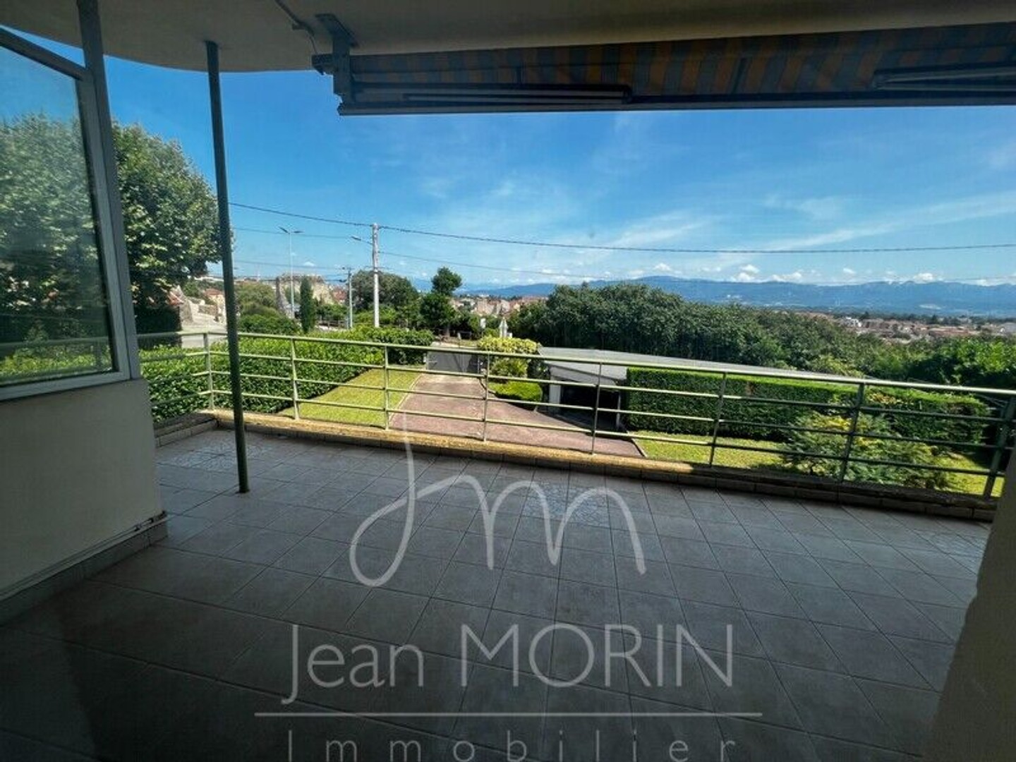 Maison à vendre - 10 pièces - 239m2 - Romans-Sur-Isère (26100)