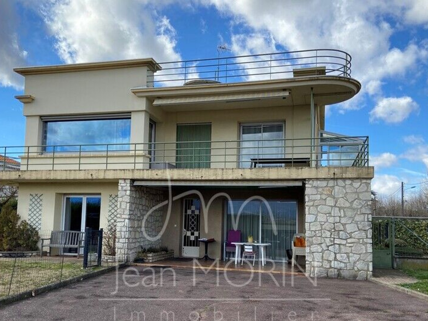 Maison à vendre - 10 pièces - 239m2 - Romans-Sur-Isère (26100)