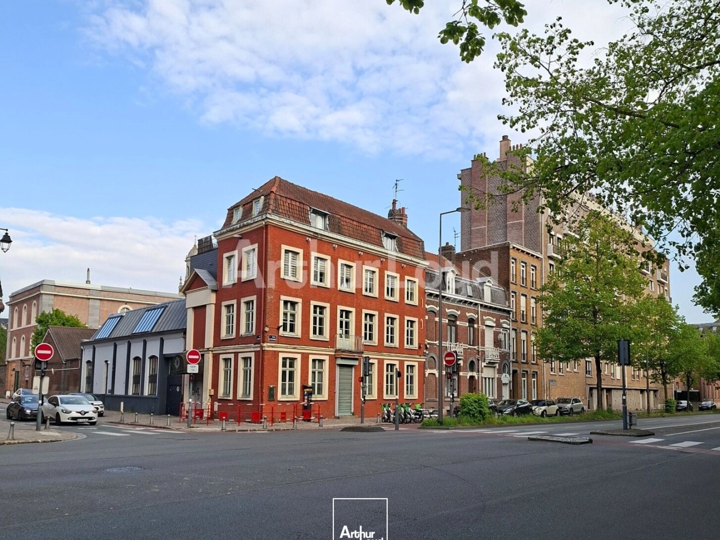 Immeuble à vendre - 283m2 - Lille (59800)