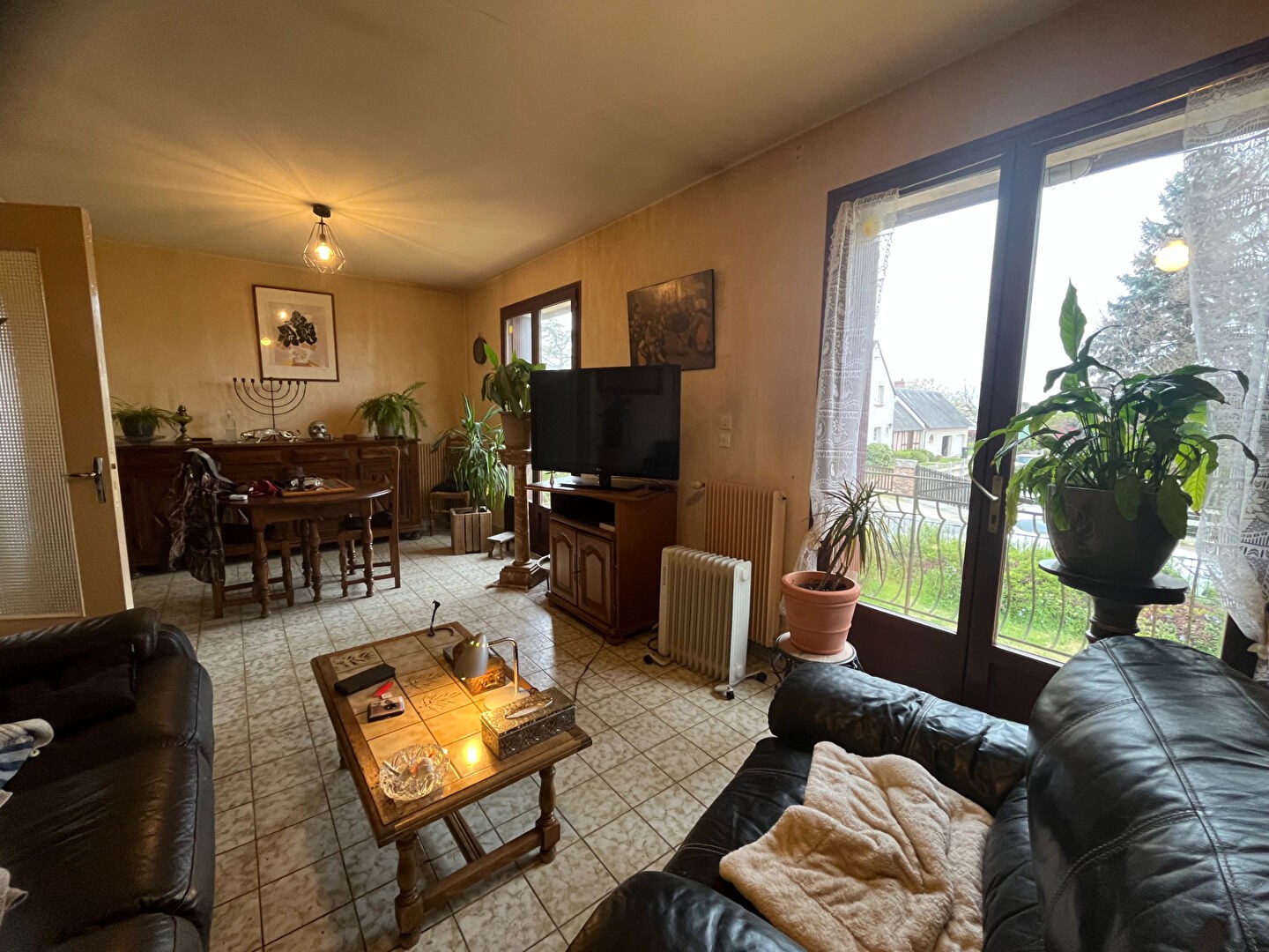 Maison à vendre - 5 pièces - 117m2 - Aubigny-Sur-Nère (18700)