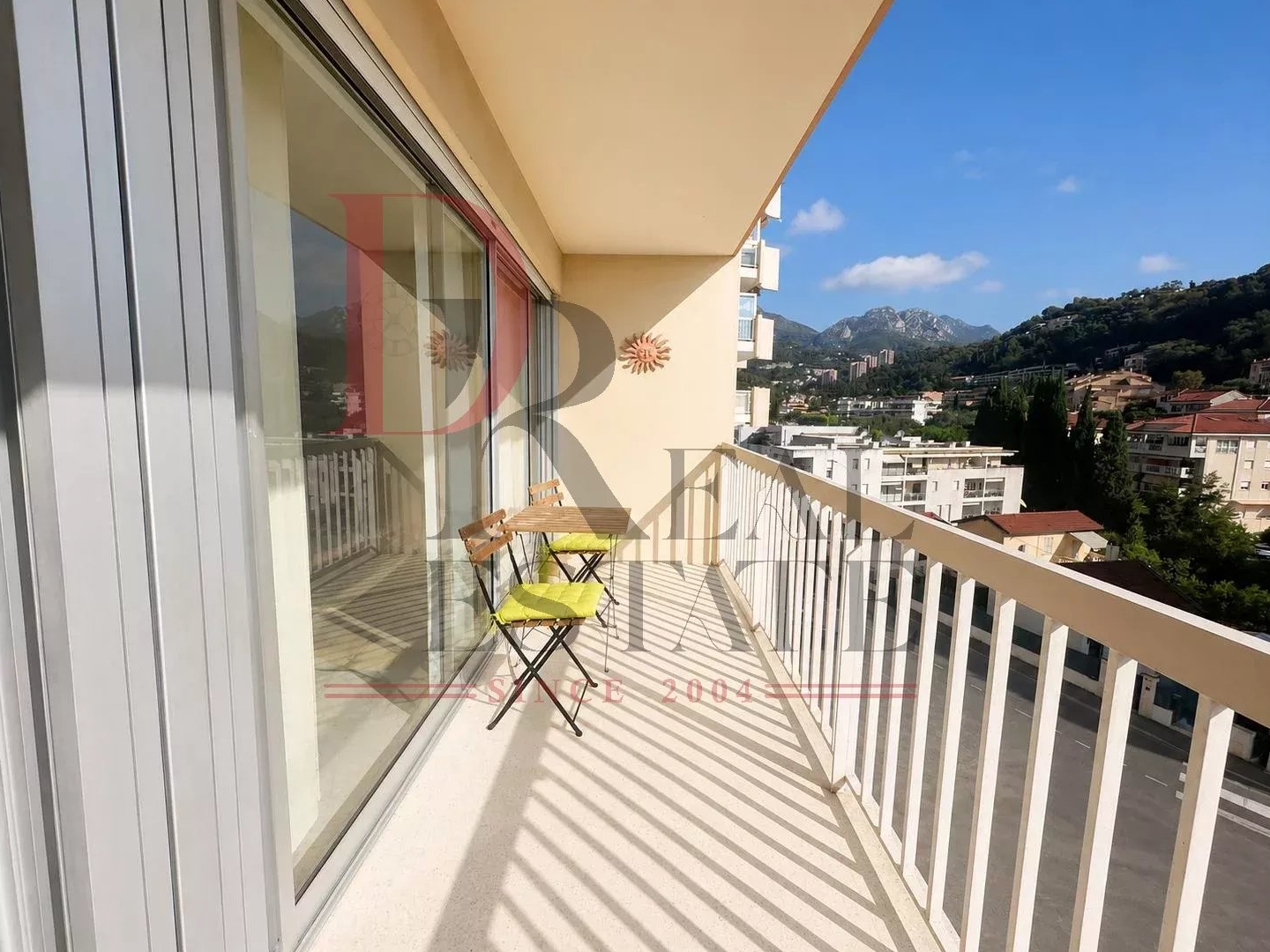Appartement à vendre - 2 pièces - 50m2 - Roquebrune-Cap-Ma... (06190)