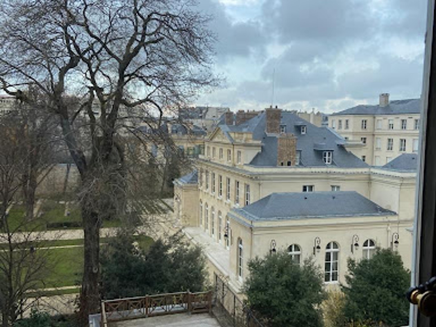 Appartement 6 pièces 180 m²