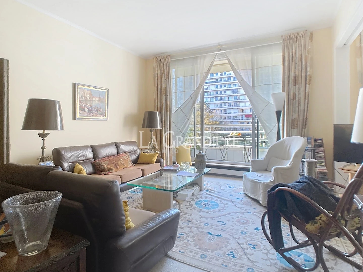 Appartement à vendre - 5 pièces - 111m2 - Paris 16e (75016)