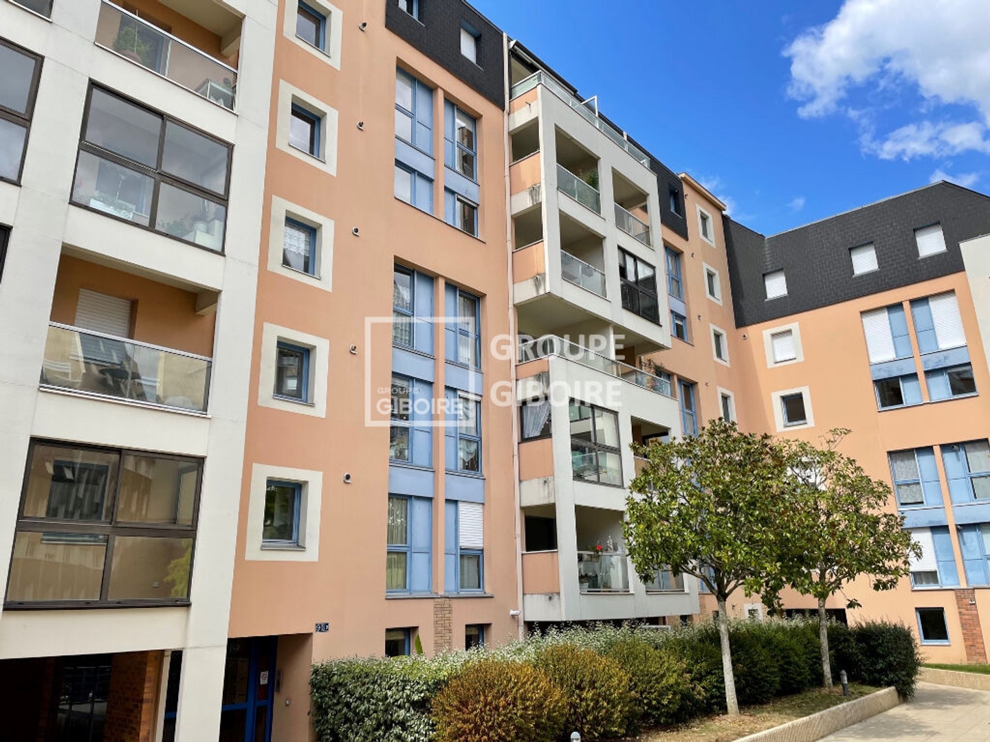 Appartement 6 pièces 137 m²