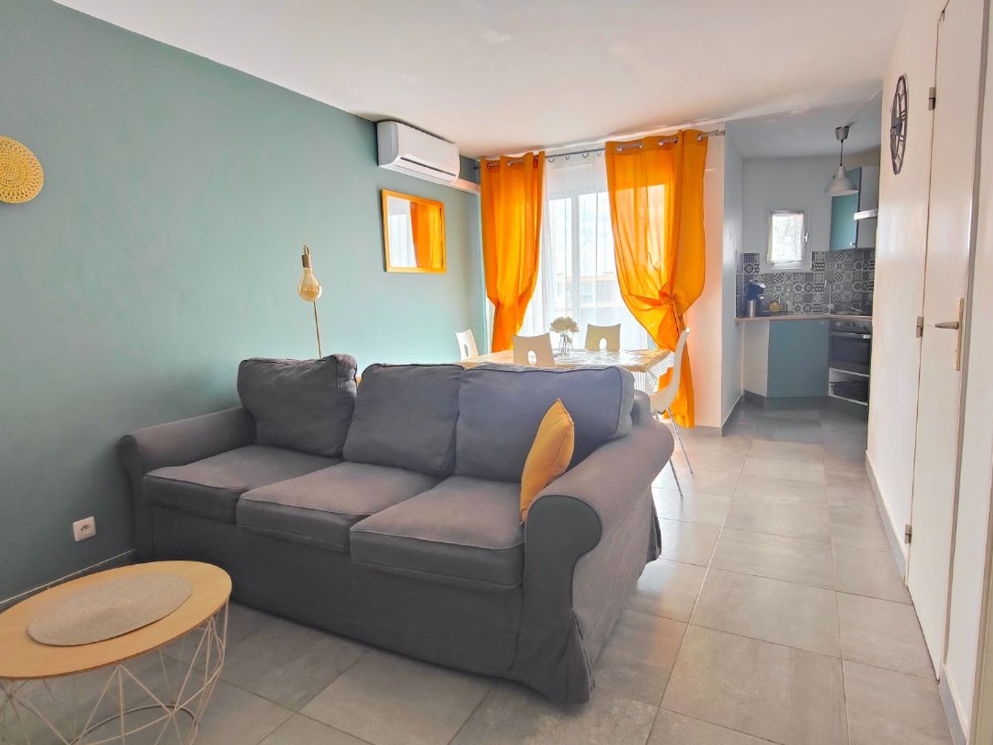 Appartement rénové au Grau du Roi 200m plage