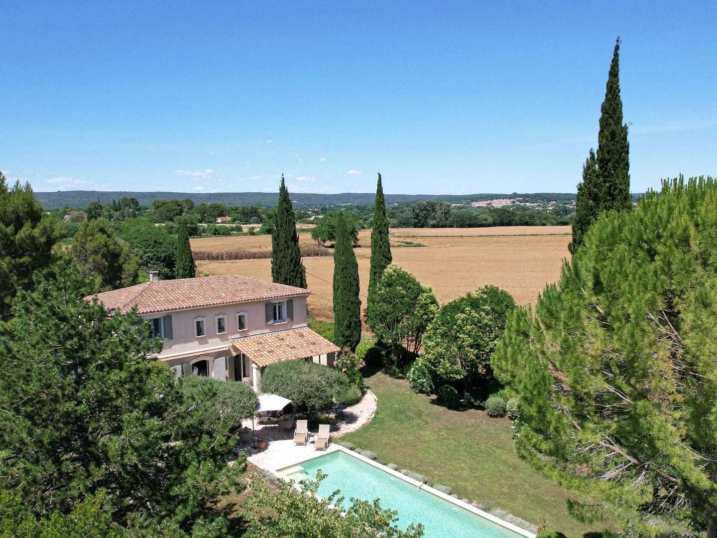 Propriété 8 pièces 177 m²