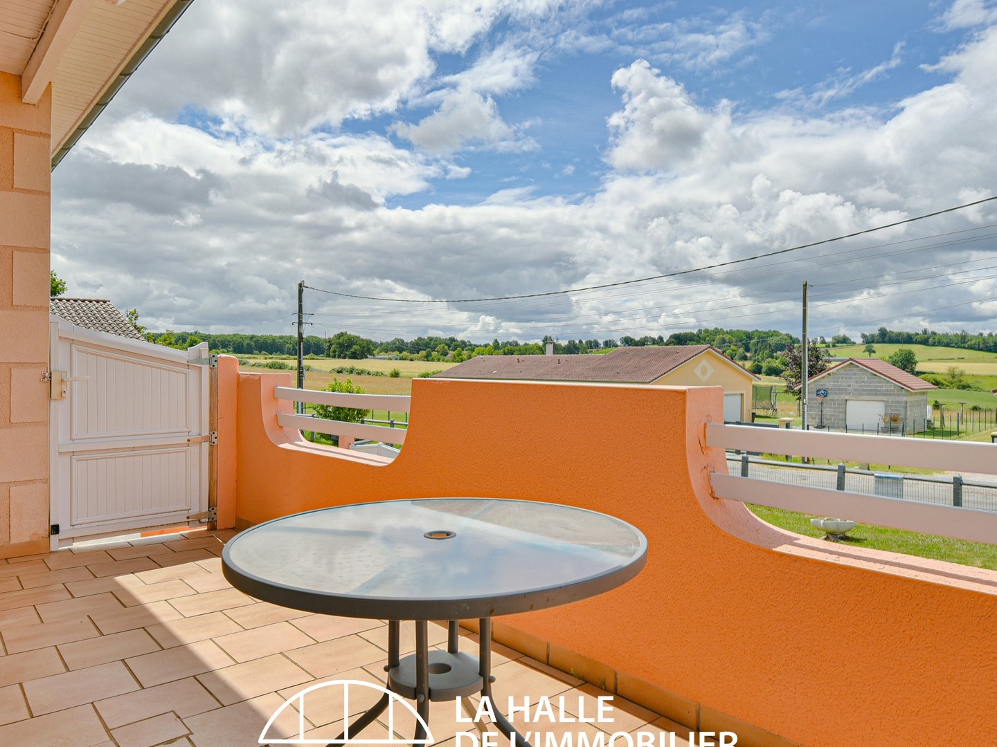 Maison à vendre - 5 pièces - 90m2 - Saint-Martin-Le-V... (87700)