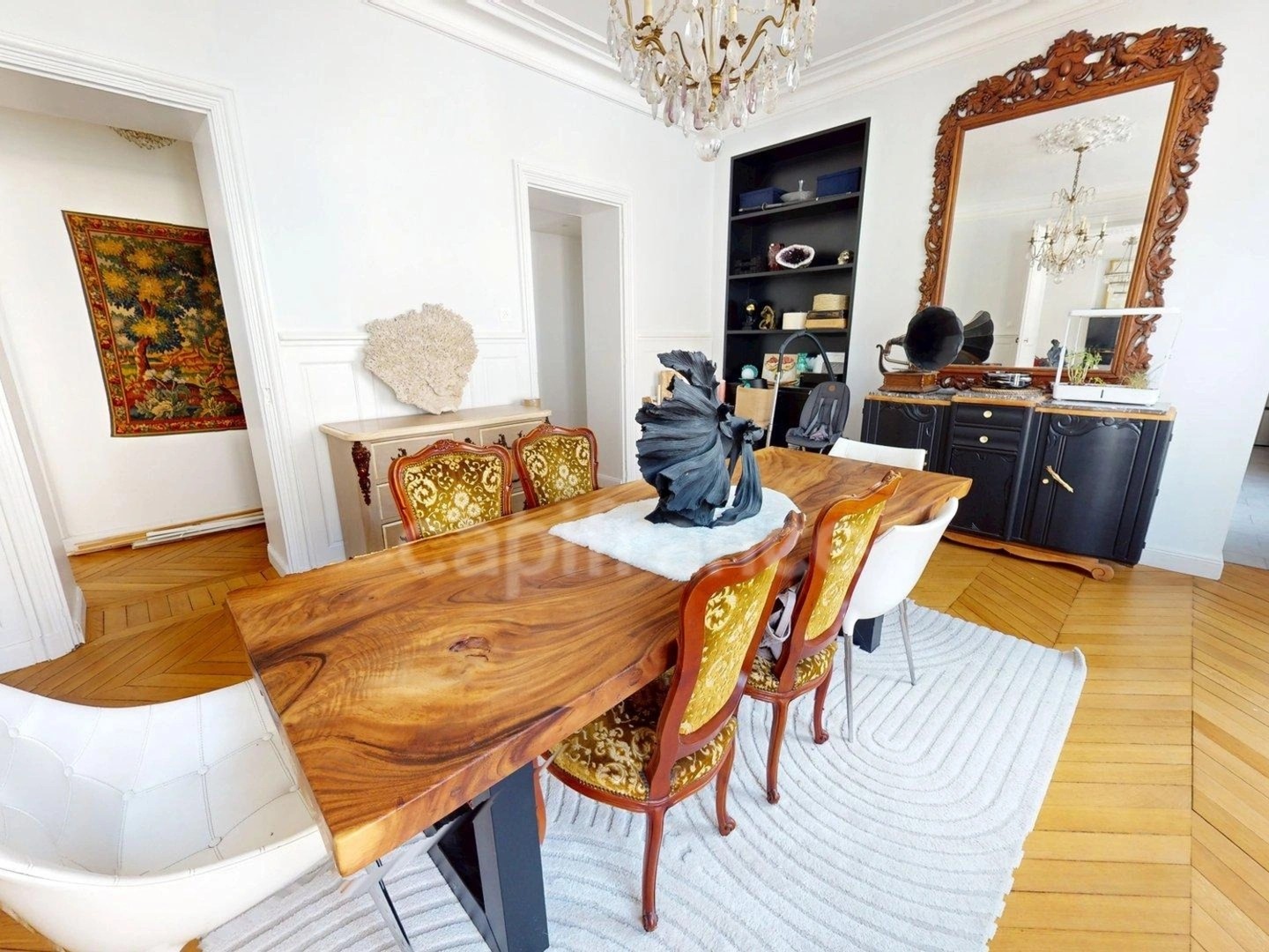 Appartement à vendre - 5 pièces - 137m2 - Corbeil-Essonnes (91100)