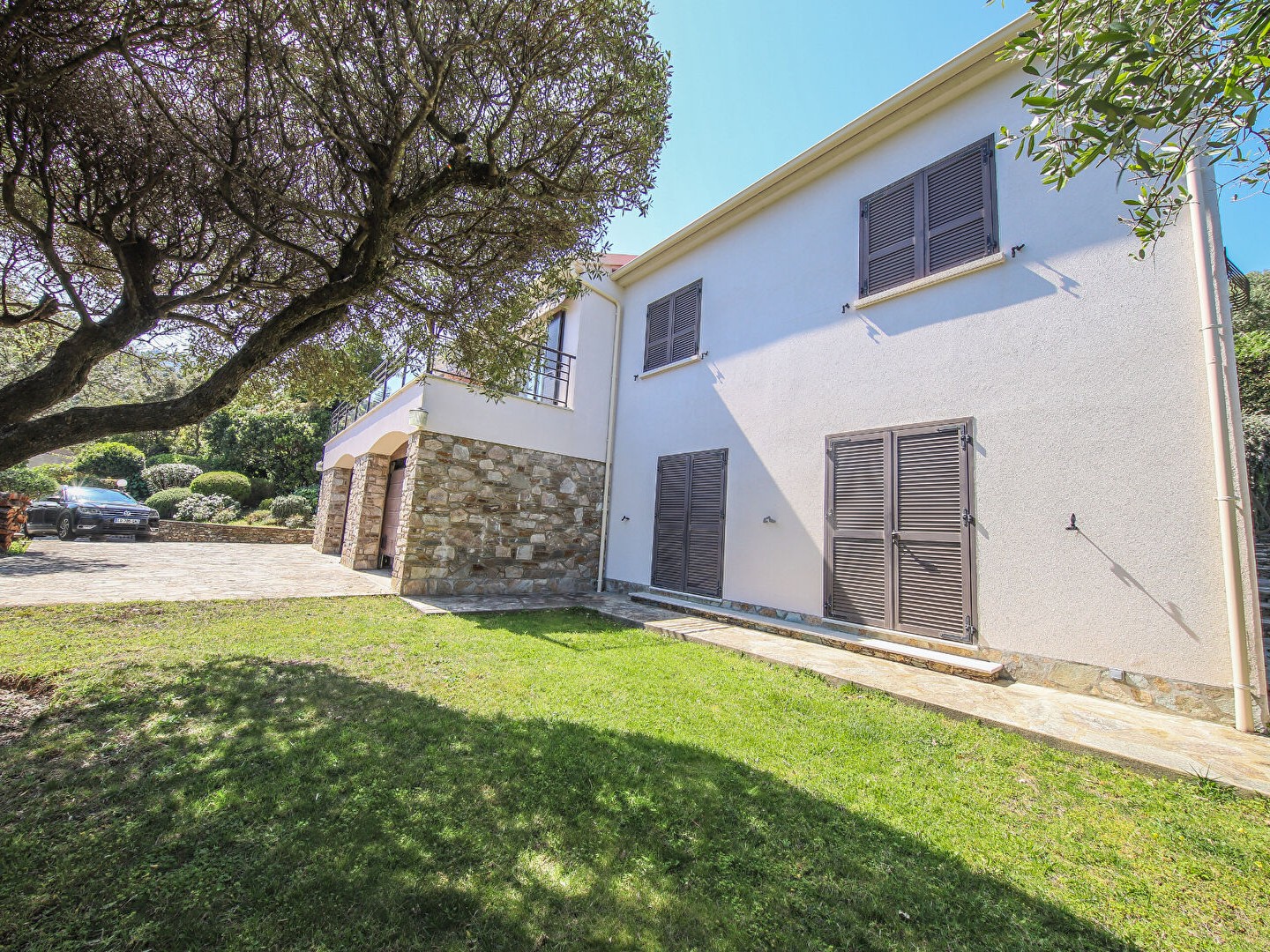 Maison à vendre - 7 pièces - 210m2 - Santa-Maria-Di-Lota (20200)