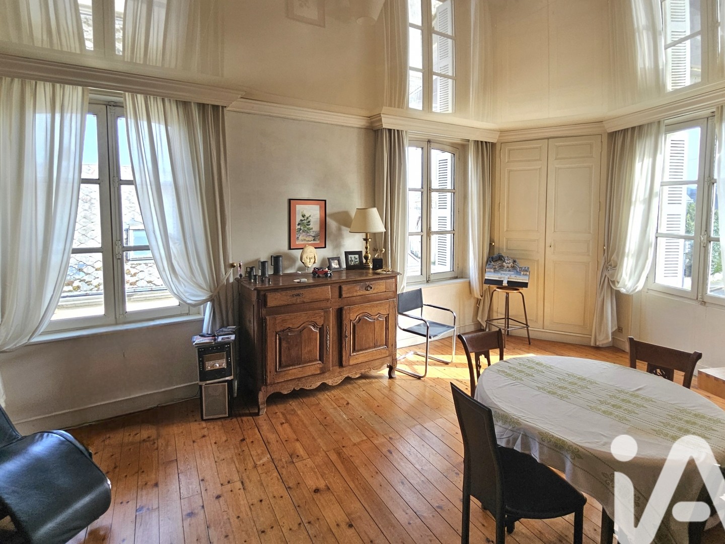 Appartement à vendre - 5 pièces - 155m2 - Monnaie (37380)