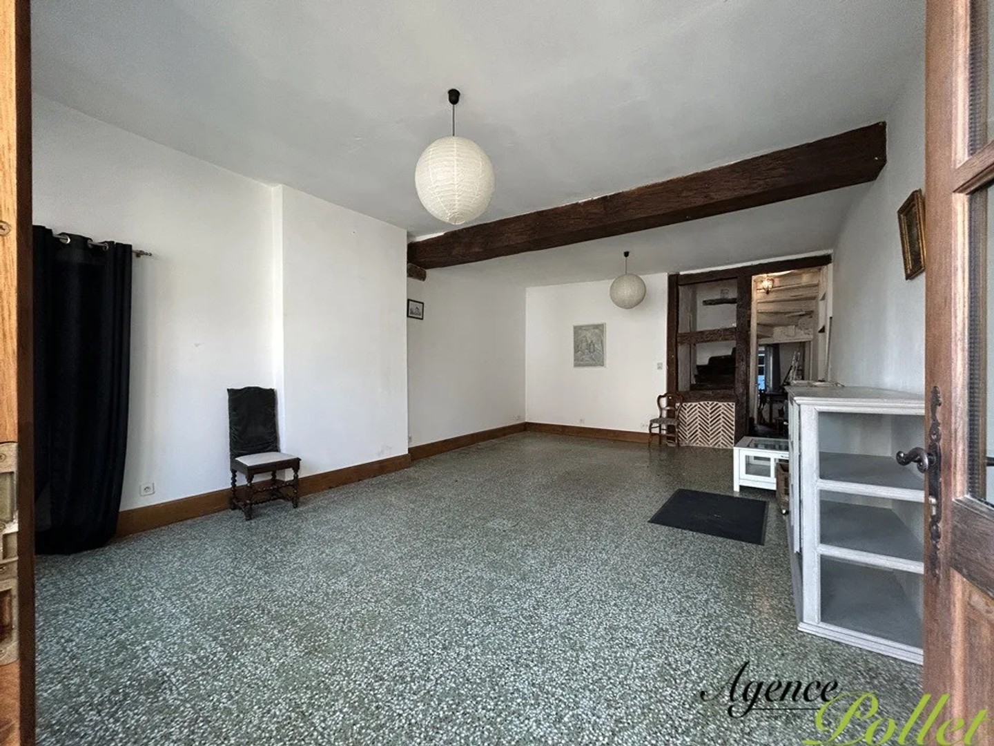 Maison à vendre - 4 pièces - 138m2 - Aubigny-Sur-Nère (18700)