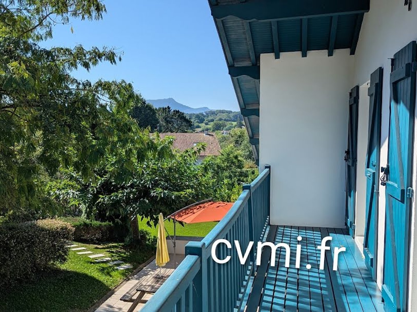 Maison 8 pièces 281 m²