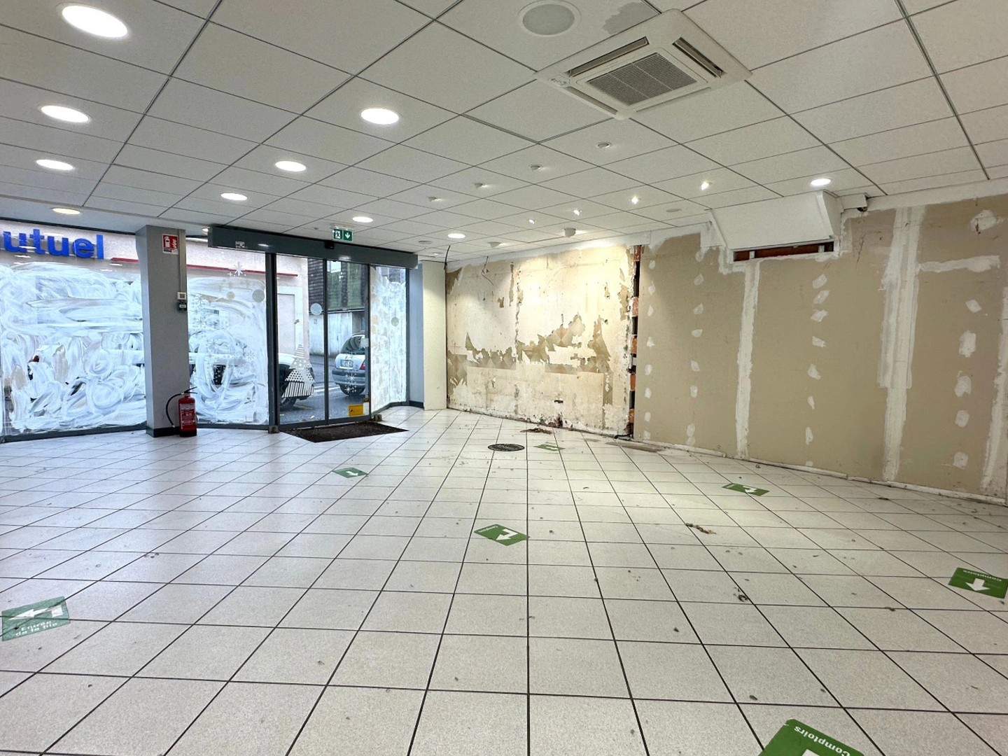 Magasin à vendre - 7 pièces - 350m2 - Castelnaudary (11400)